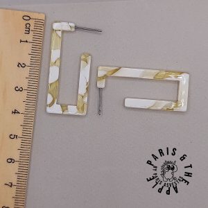 Marbled White and Honey Rectangular Open Stud Earrings